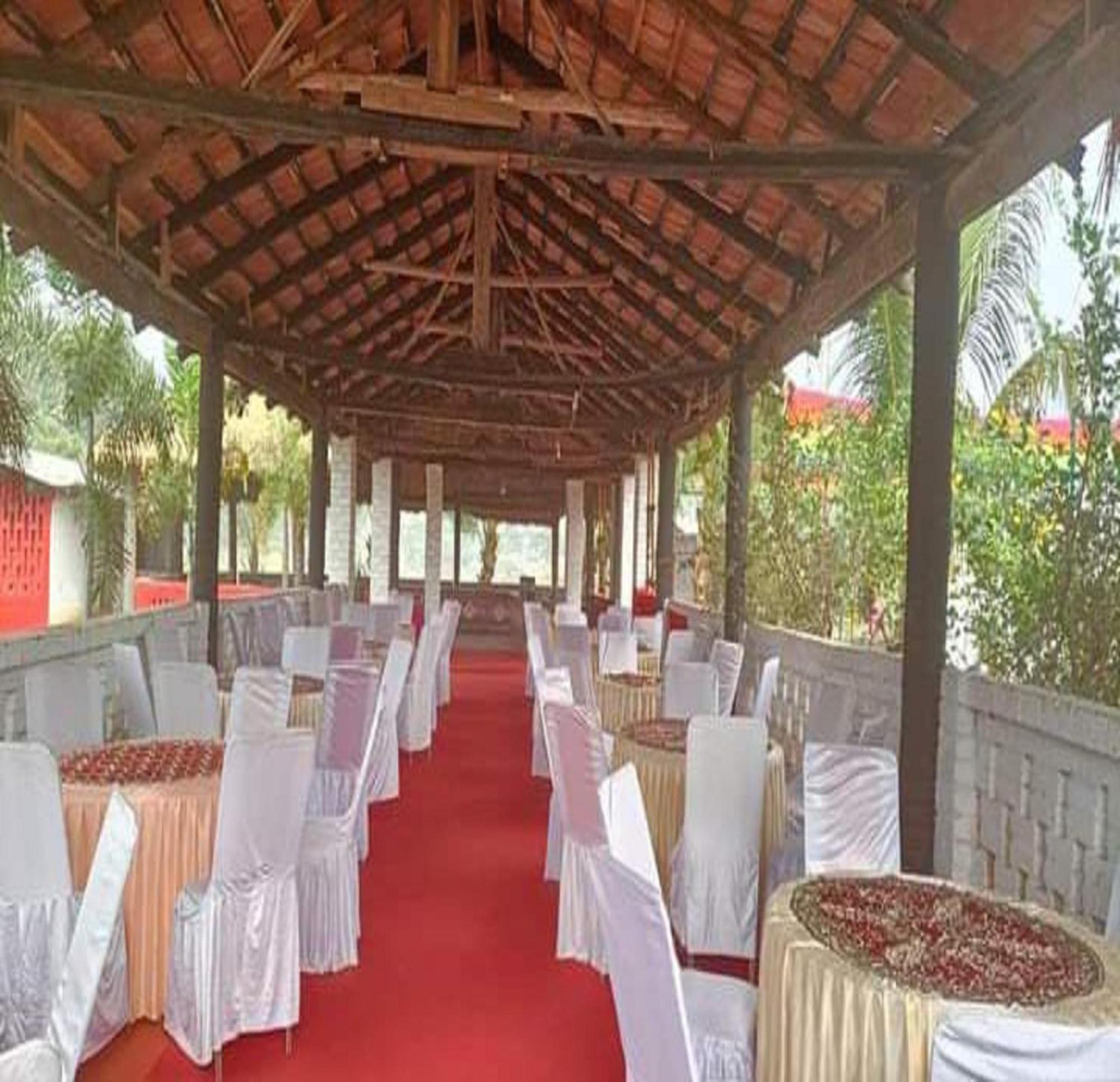 Green Point - Hotels And Resorts In Angul מראה חיצוני תמונה